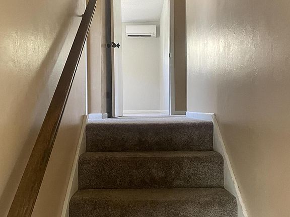 5th image of 1620 Zale Dr SE