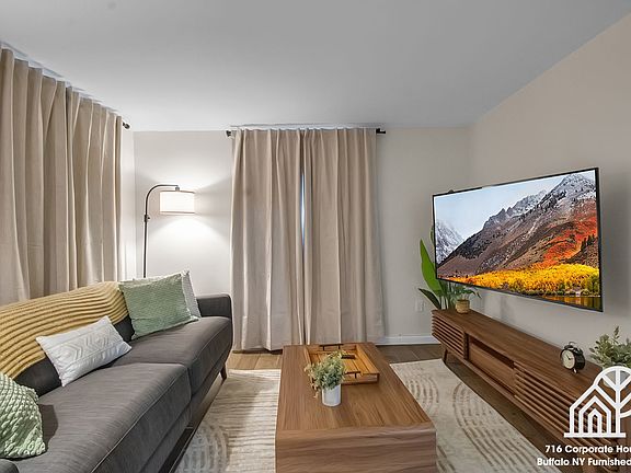 5th image of 1540 Abbott Rd APT 1