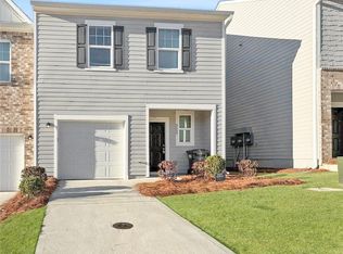 3527 Condor Ct SW, Atlanta, GA 30331