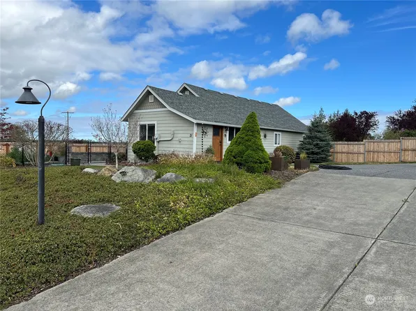 21 Morgison Loop, Sequim, WA 98382