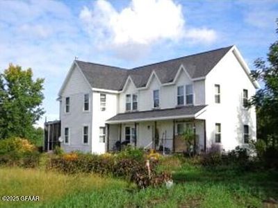 458 4th Ave NE, Reynolds, ND, 58275