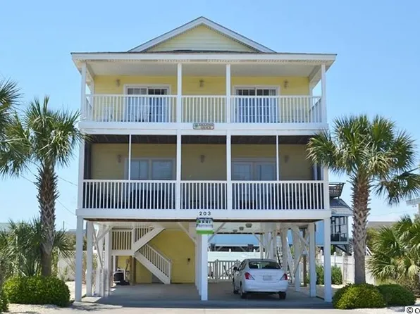 203 Yucca Ave, Murrells Inlet, SC 29576