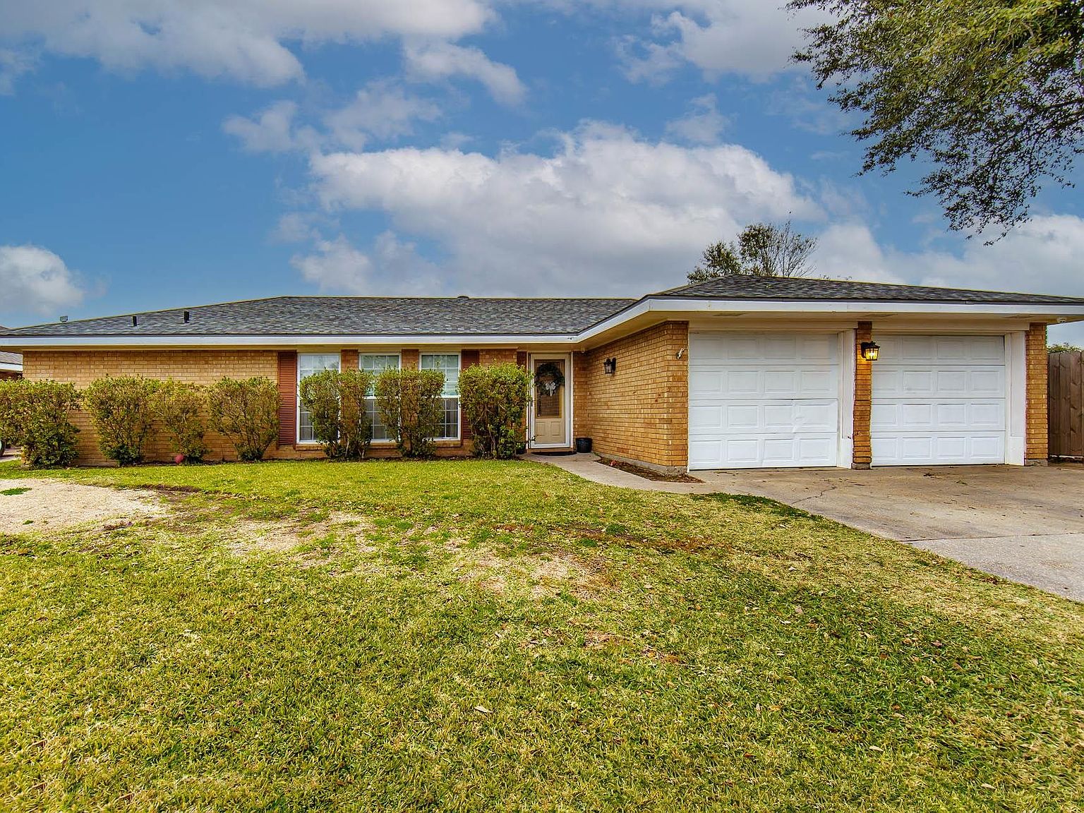2103 Ruby Dr, Houma, LA 70363 | MLS #2025001097 | Zillow
