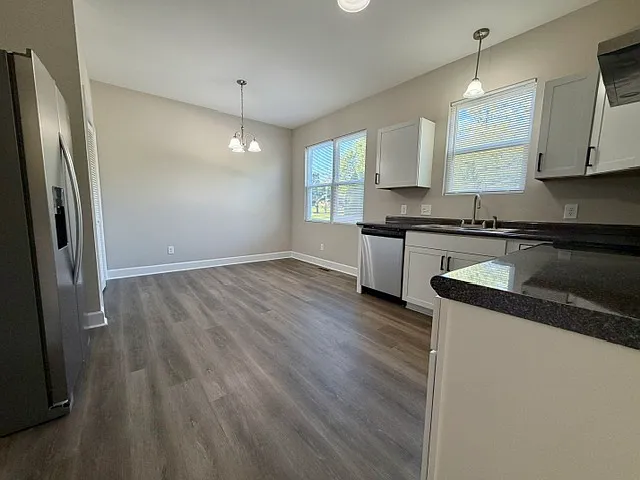 3 bed, 1400 sqft, $1,495 — Photo 3
