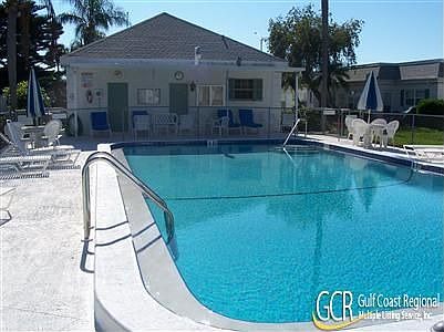 Heated Pool/Clubhouse 