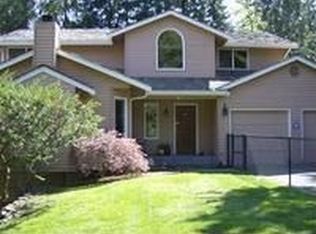 6241 NE Barrett Dr, Poulsbo, WA 98370