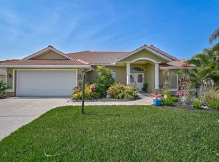 5774 Carriage Dr, Sarasota, FL 34243