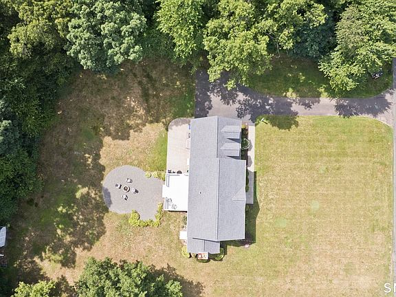 3rd image of 191 Abbe Road