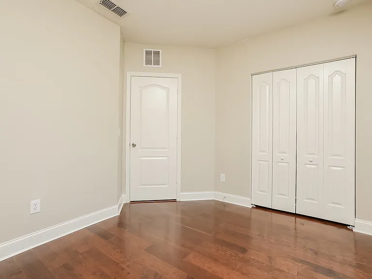 491 Shirley Dr — Photo 11