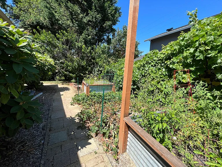 6185 NW 208th Ave — Photo 59