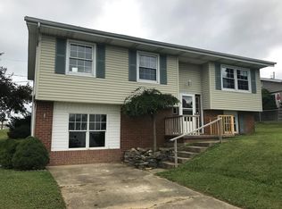 70 Lois Ave, Wheelersburg, OH