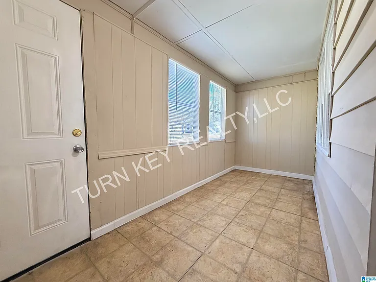 305 McPherson Ave — Photo 13