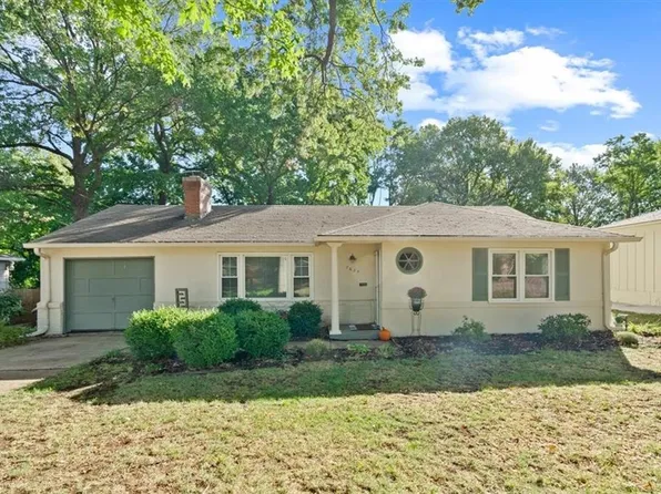 7635 Charlotte St, Kansas City, MO 64131