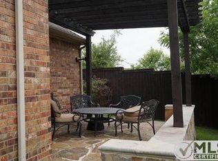 1055 Valley Vista Dr, Irving, TX 75063