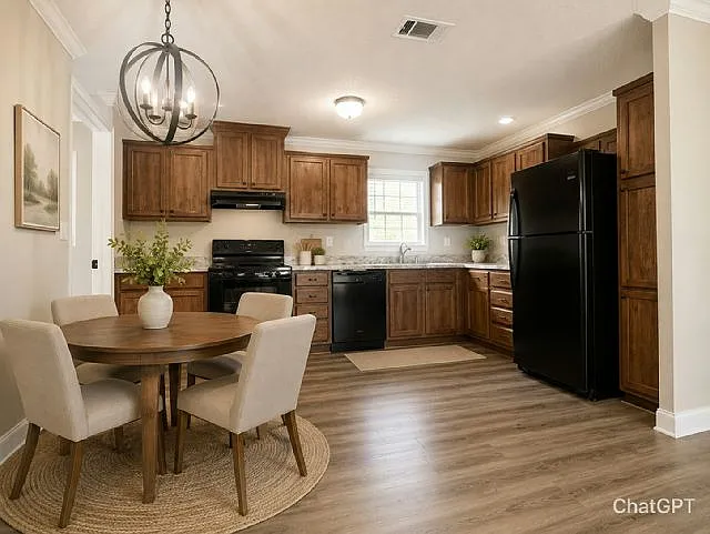 3 bed, 2.0 bath, 1144 sqft, $2,100 — Photo 3