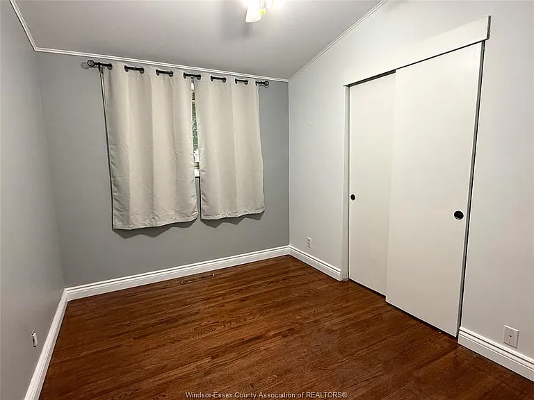1275 Belleperche Pl — Photo 9