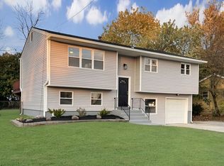 609 David St, Westampton, NJ 08060