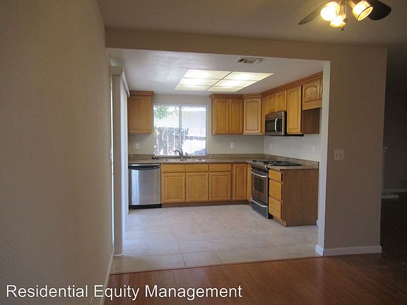 3rd image of 7691 Maralee Way