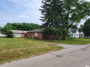 3440 S Douglas Ave, Springfield, IL 62704