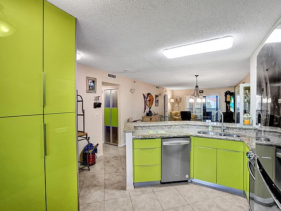 5th image of 2221 Cypress Island Drive #403
