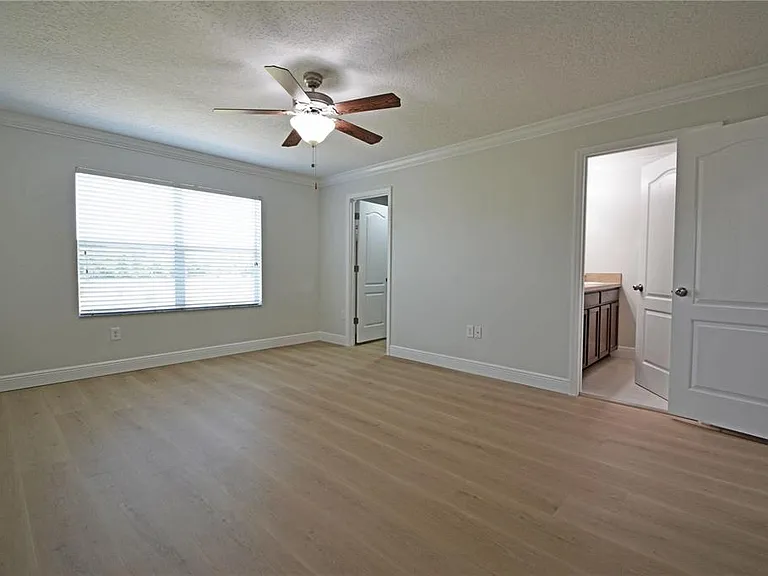 11925 Greengate Dr — Photo 27