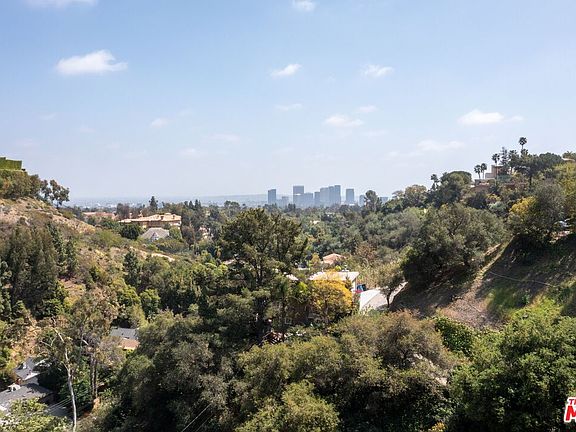 2nd image of 861 N Beverly Glen Blvd