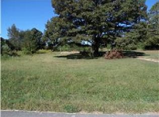 667 Wesley Chapel Road, Lawrenceburg, TN 38464