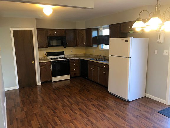 4th image of 6909 Cheshire Ln