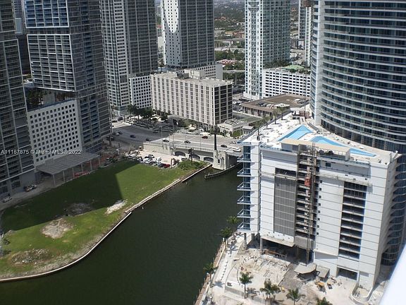 2nd image of 300 S Biscayne Blvd #T-3106