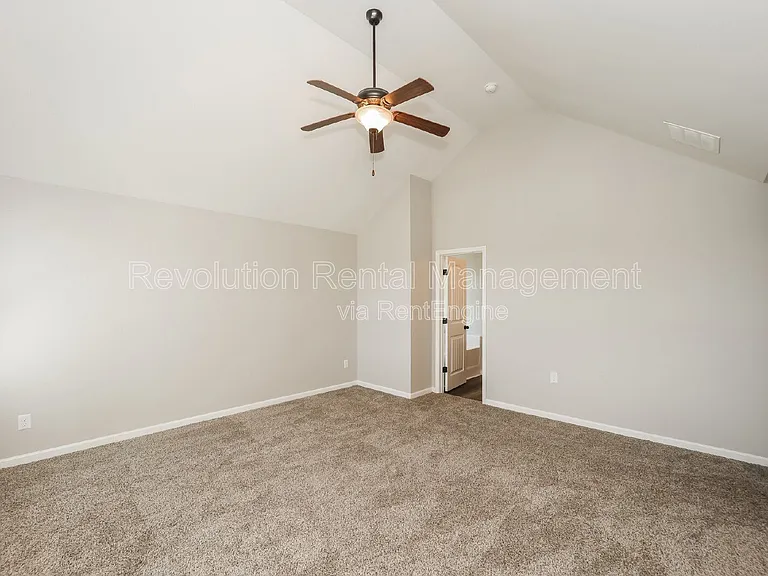 116 Slate Dr — Photo 7