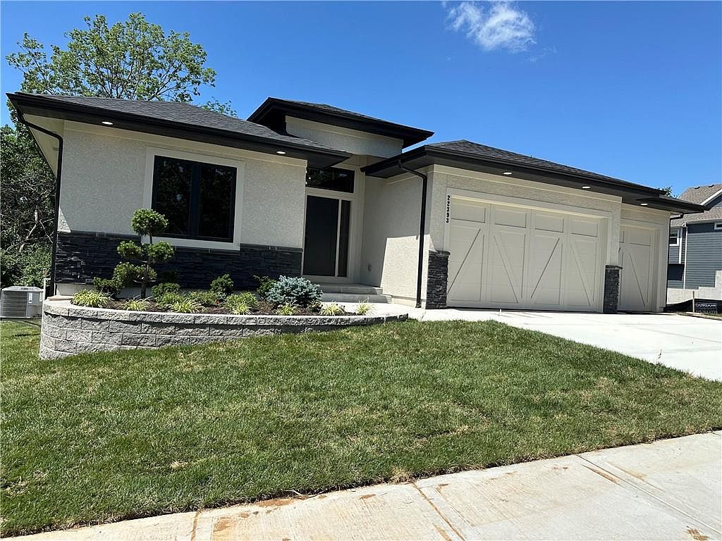 22393 W 89th Ter, Lenexa, KS 66227 | Zillow