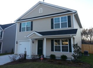 4107 Country Pine Ln, Greensboro, NC 27405