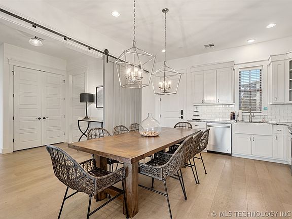 5th image of 29 Water St #7