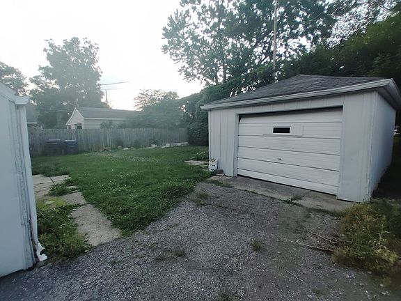 5th image of 4046 Virginia Cir E
