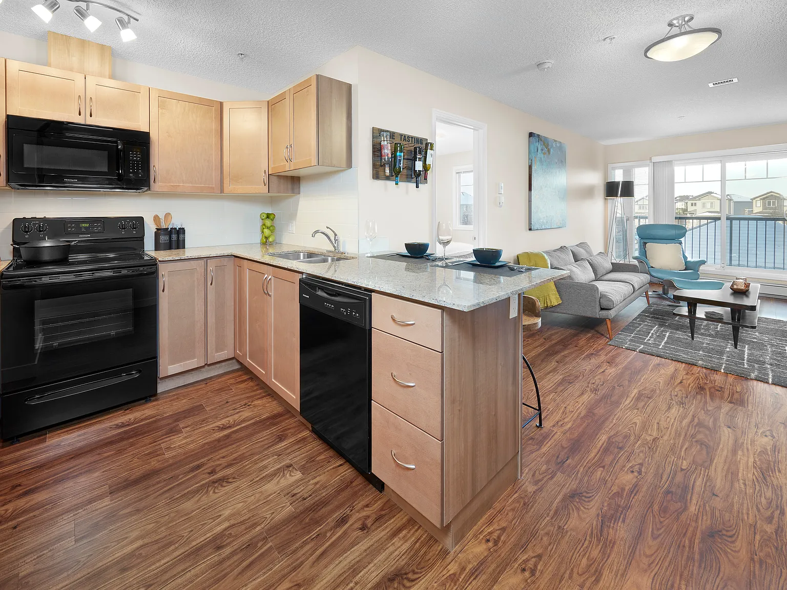 Fuse Apartments ! — Photo 1