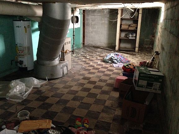 5th image of 474-476 Clarendon Ave