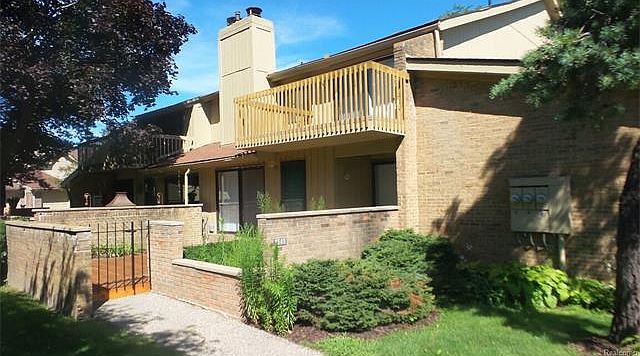 1st image of 1545 S Hill Blvd #1555