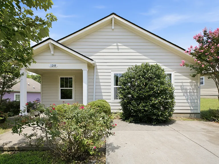 3288 Rainwood Dr — Photo 1