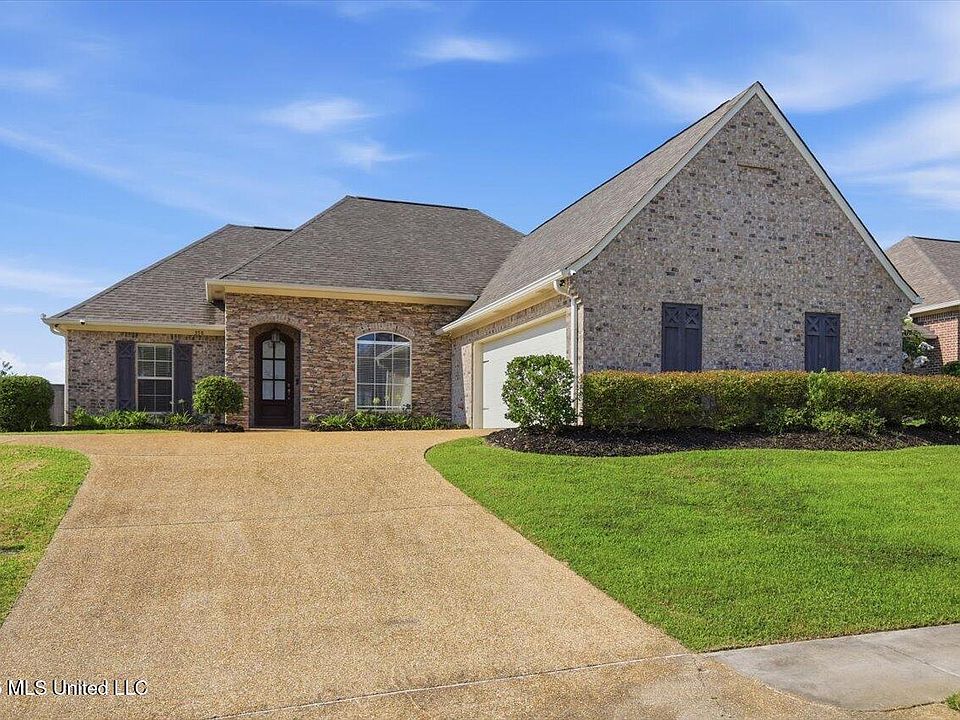 1st image of 358 Emerald Way