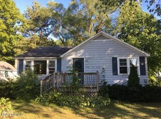 346 W Barton St, Newaygo, MI 49337