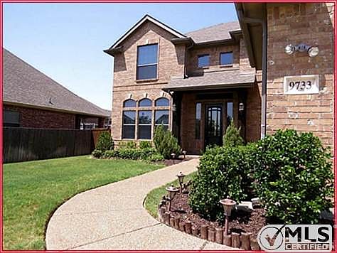 2nd image of 9733 Barksdale Dr