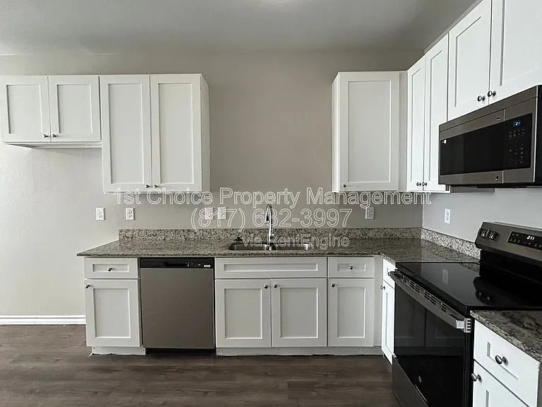 7929 Doreen Ave #7931 — Photo 3