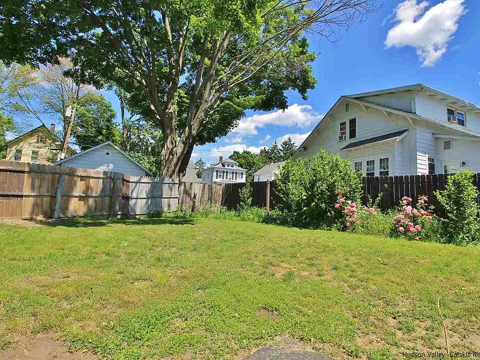 132 Foxhall Ave, Kingston, NY 12401 Zillow