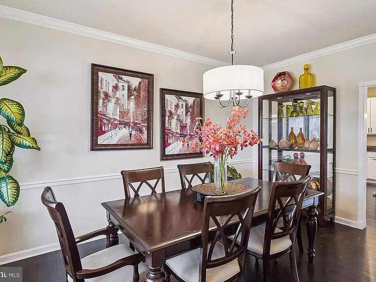 29780 Captain Adamouski St — Photo 6