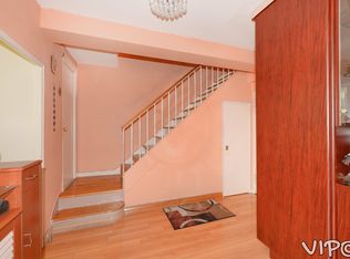 9952 66th Rd APT 9G, Rego Park, NY 11374