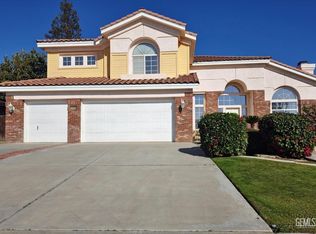 1508 Fieldspring Dr, Bakersfield, CA