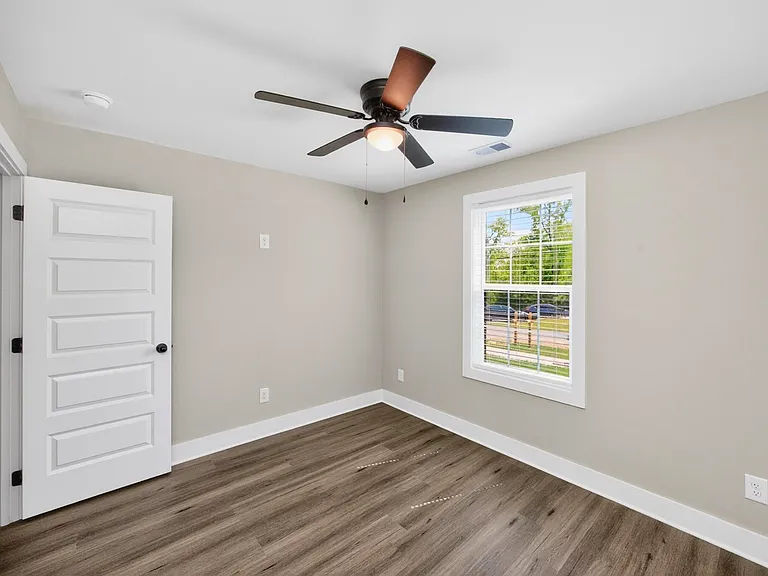 206 Ross Ave #110 — Photo 27