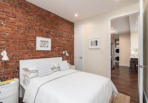 3rd image of 941 Washington Ave #726