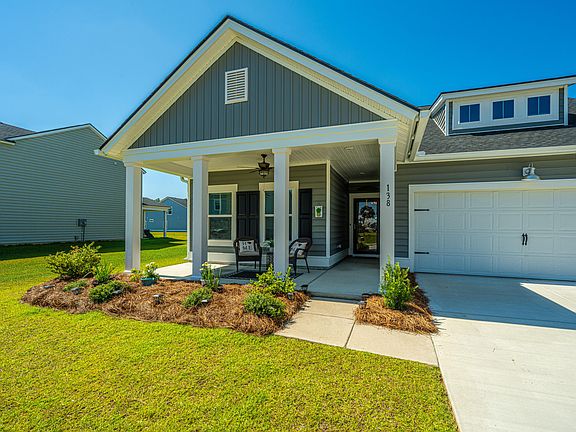 3rd image of 138 Woodland Oak Way