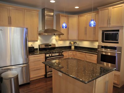 1009 Harvard Ter, Evanston, IL, 60202